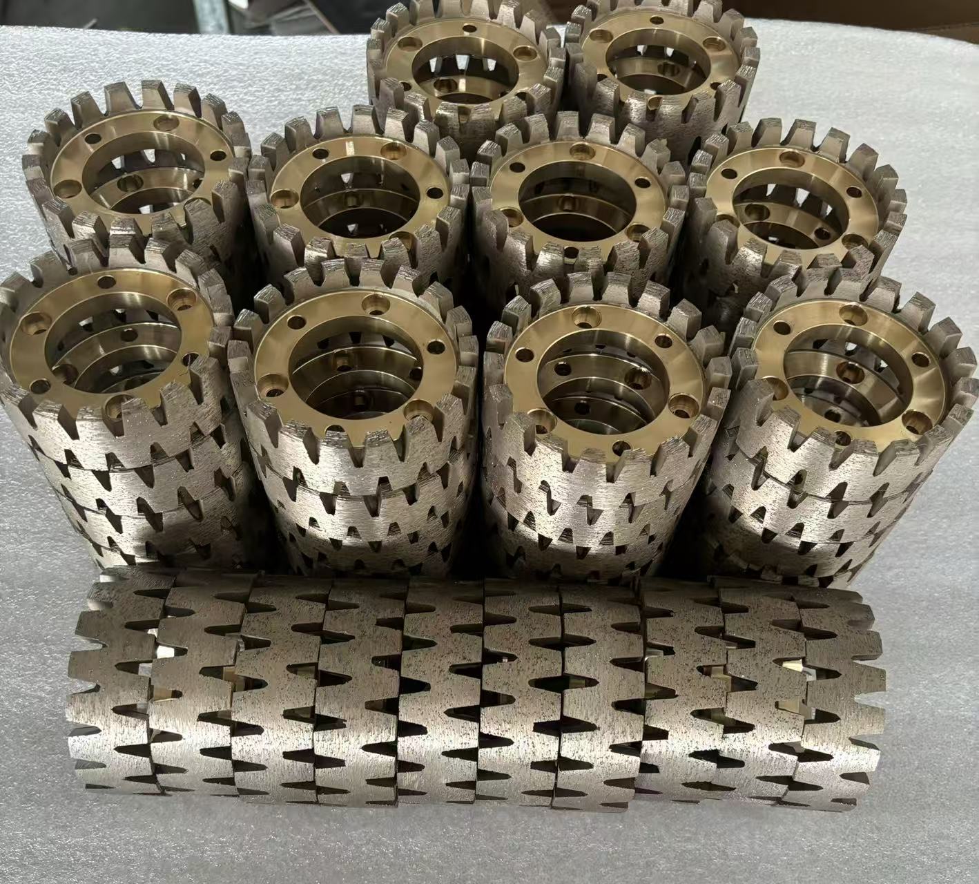 Diamond Continuous Tooth Milling CNC Sintered Wheel for Marble Granite Dekton Quartz Edge Profil Grind Shape Process