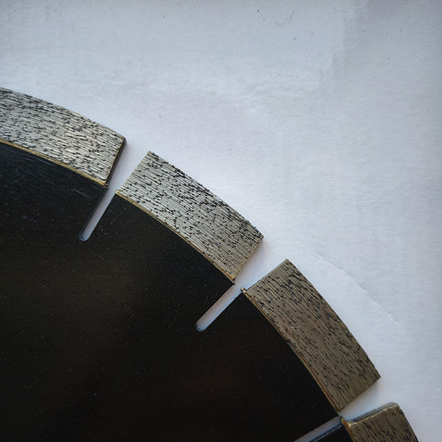 16" 400mm Granite Silent Cutting Saw Blade For Hard Stone Tiles Slabs Sharp & Wear-Resistant Segmented Long-Life