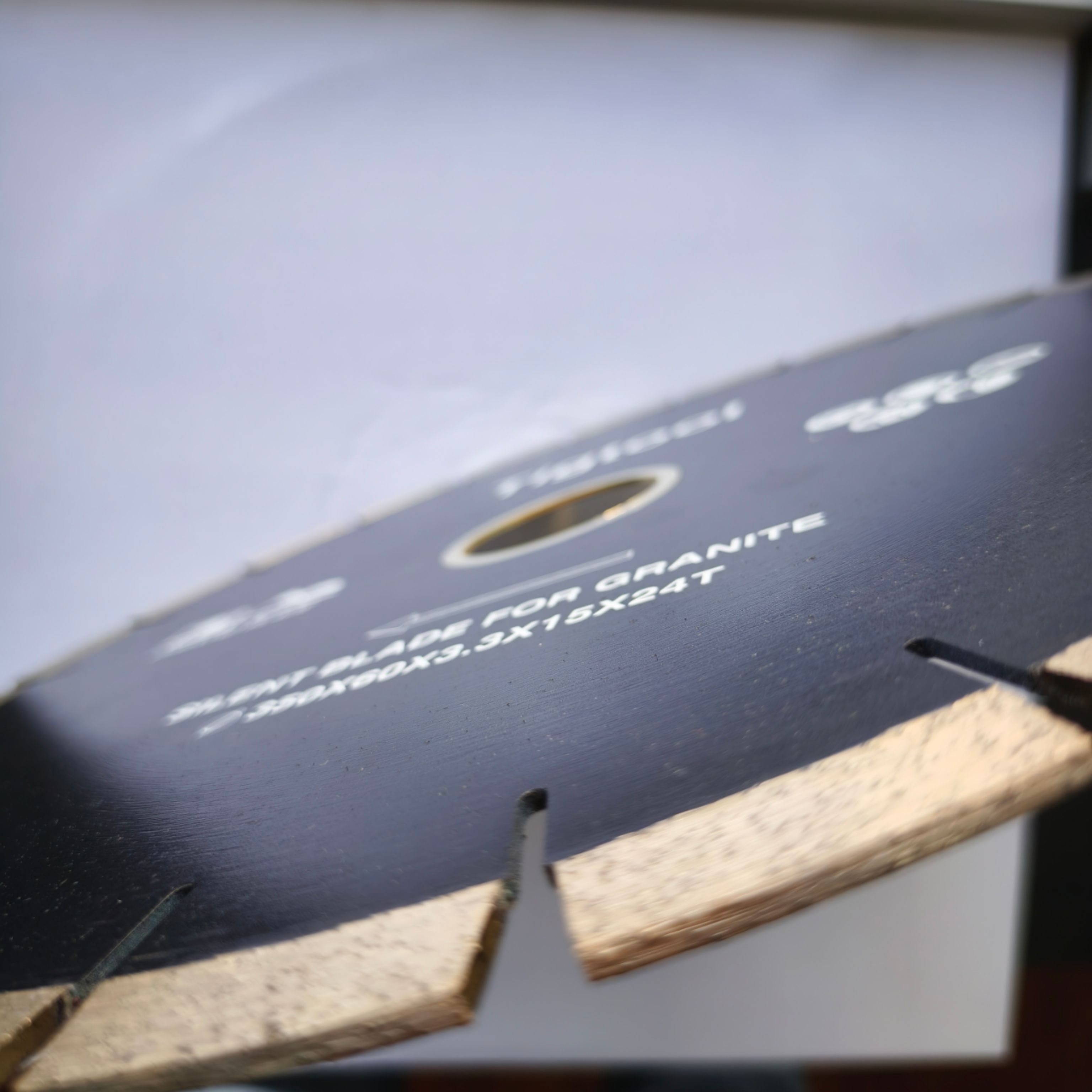 14" 350mm Silent Granite Cutting Saw Blade For Hard Stone Tiles Slabs Sharp & Wear-Resistant Segmented Long-Life