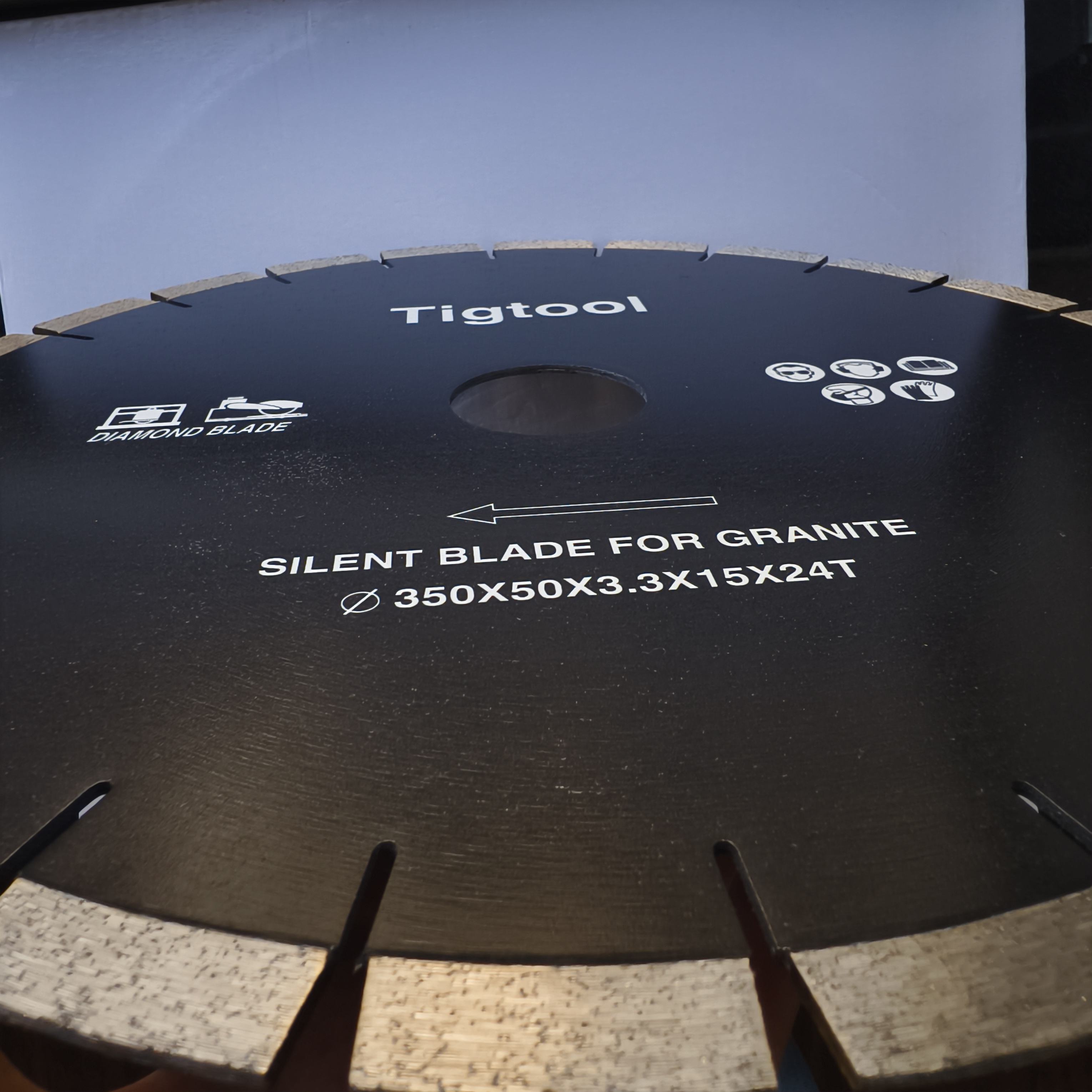 14" 350mm Silent Granite Cutting Saw Blade For Hard Stone Tiles Slabs Sharp & Wear-Resistant Segmented Long-Life