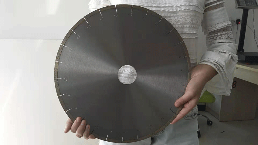 D350mm-cutting-marble-(2)